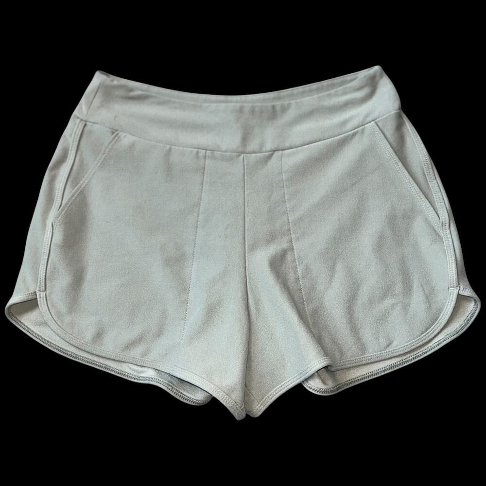 NWOT Abercrombie & Fitch 2 Pocket Shorts Soft Olive Green Soft Knit Womens Small
